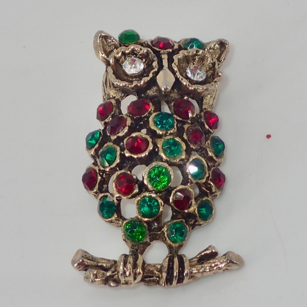 Christmas Owl Brooch Pin Gold Tone Red Green Rhinestones Fashion Jewelry 1.5"